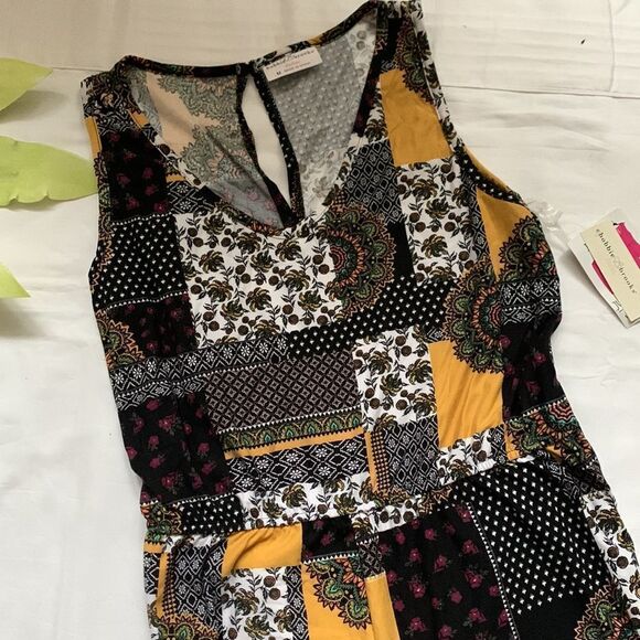 𝅺🌟nwt Bobbie Brooks Black/Multi Jumpsuit Romper⭐️ - Picture 2 of 7